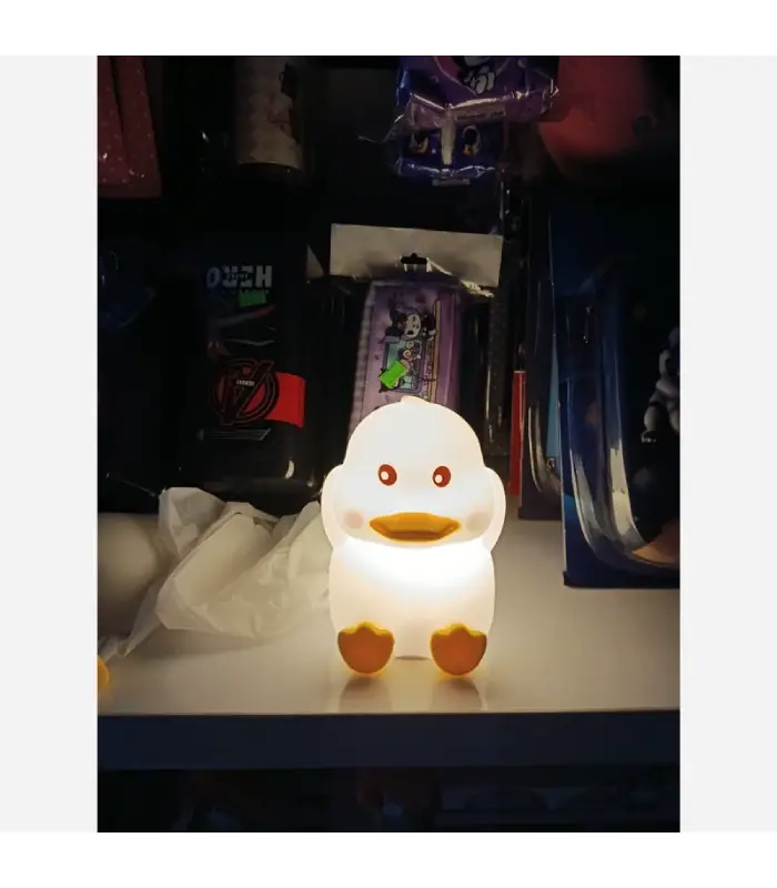 عکس شماره:8 , چراغ خواب سلیکونی جوجه اردک نشسته (فروش عمده / خرده)