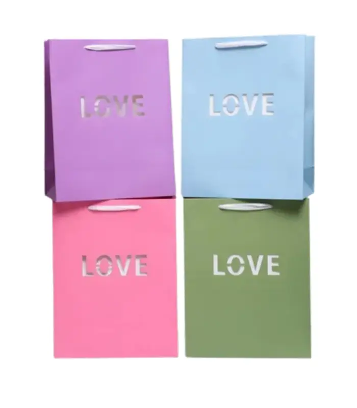 عکس شماره:0 , ساک هدیه سایز (26*33*12) کد 1013 بسته 4 عددی (فروش عمده / خرده)