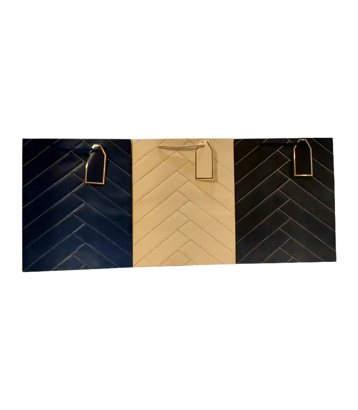 عکس شماره:6 , ساک هدیه مدل چرمی سایز (26*32*12) بسته 3 عددی (فروش عمده / خرده)